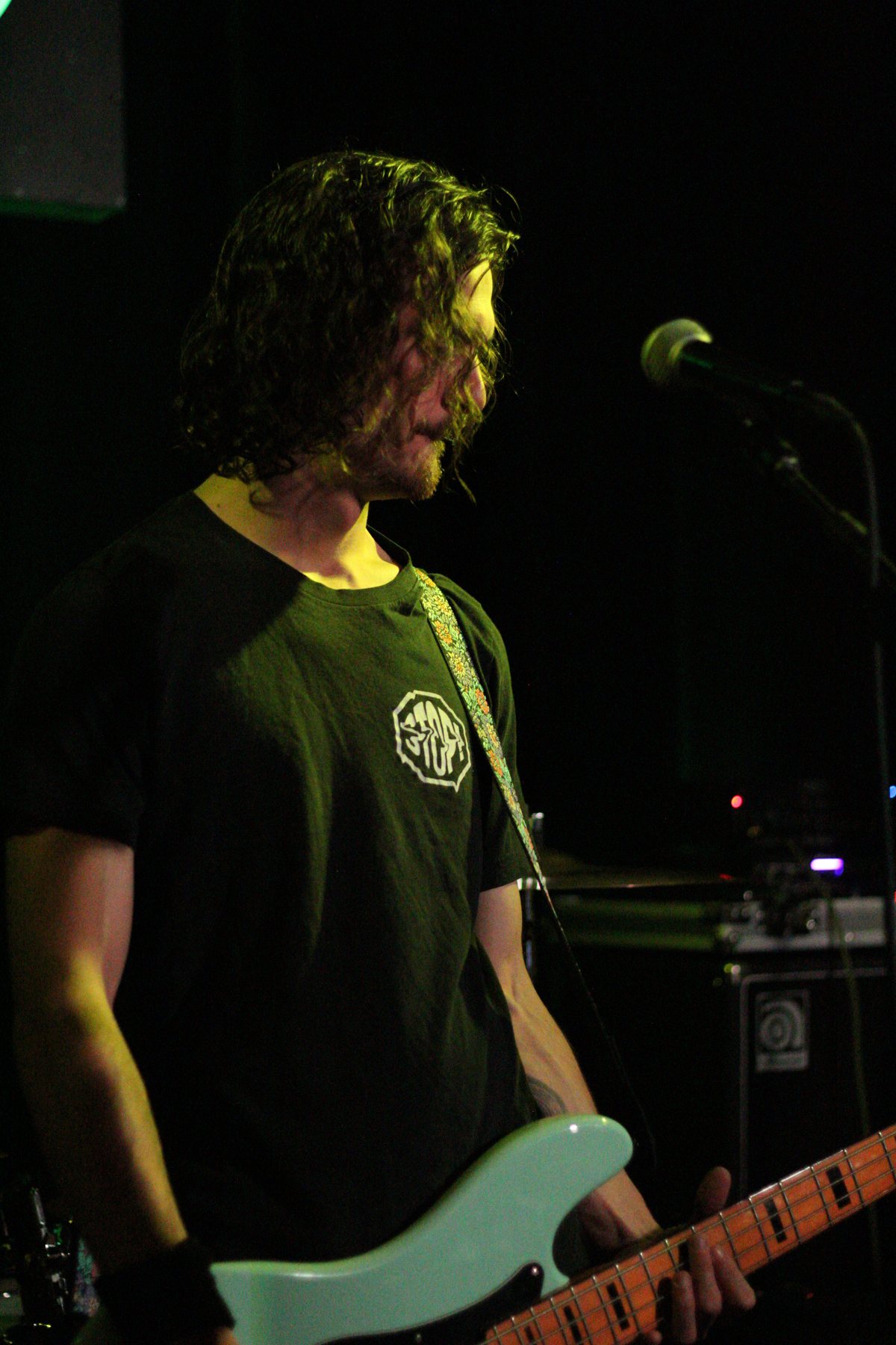 Don't Flinch performing live — photo 3