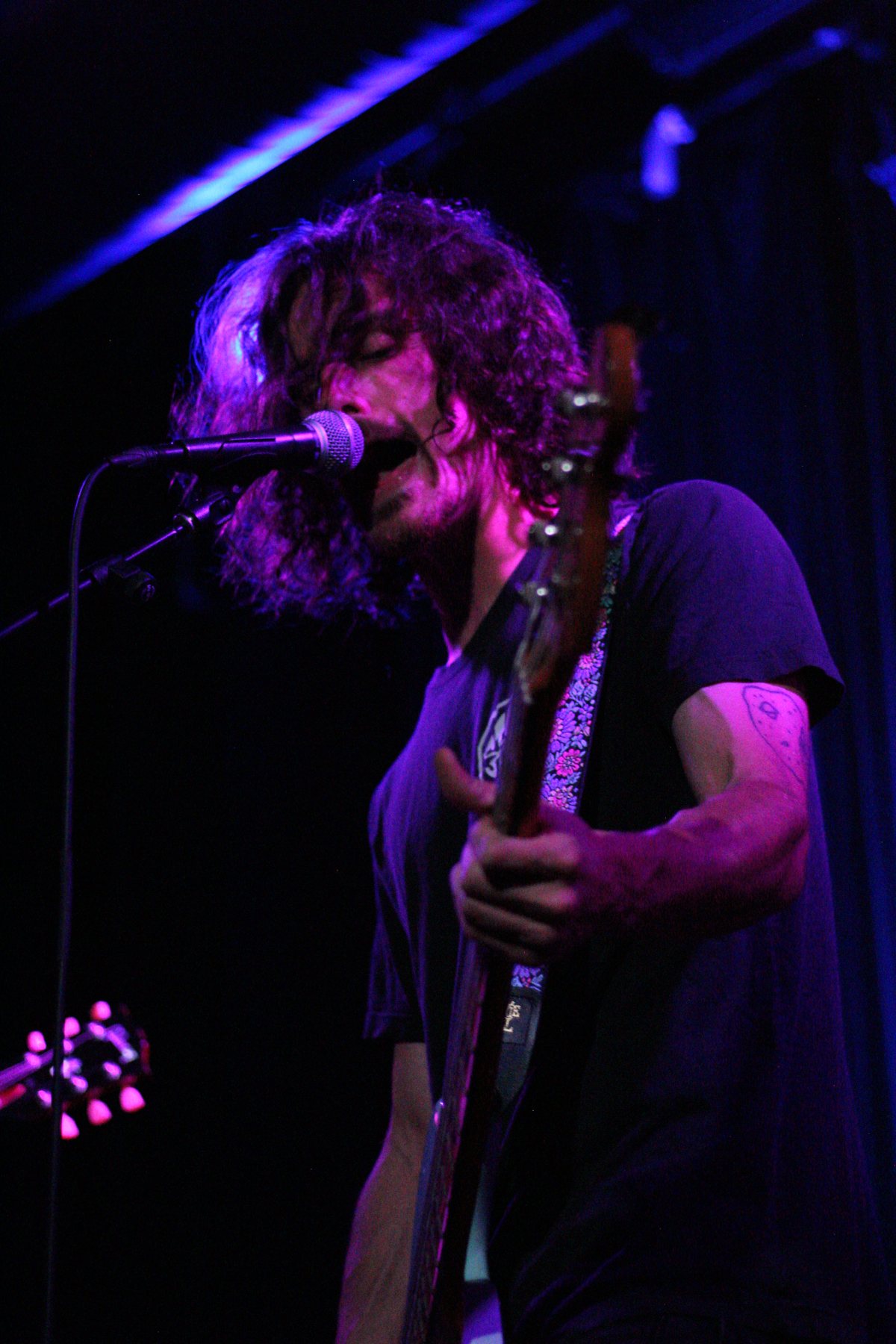 Don't Flinch performing live — photo 4