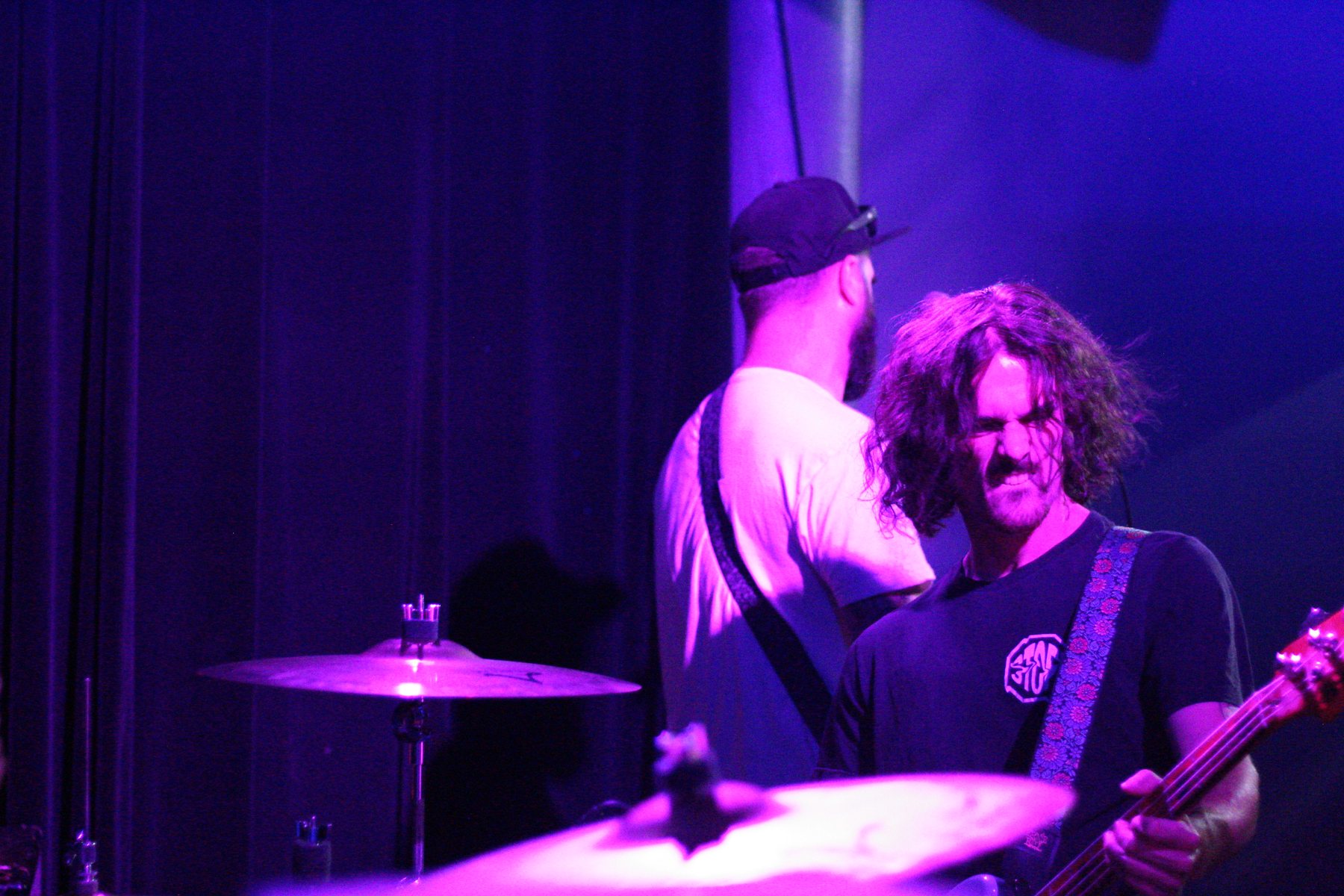 Don't Flinch performing live — photo 15