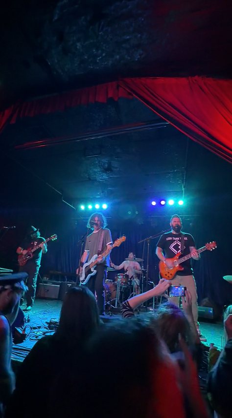 Don't Flinch performing live — photo 20