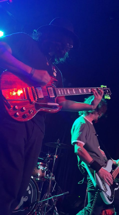 Don't Flinch performing live — photo 22