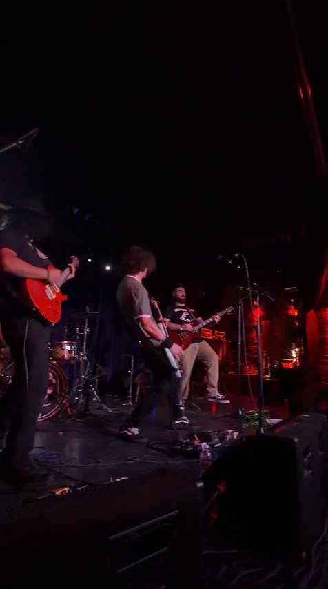 Don't Flinch performing live — photo 24